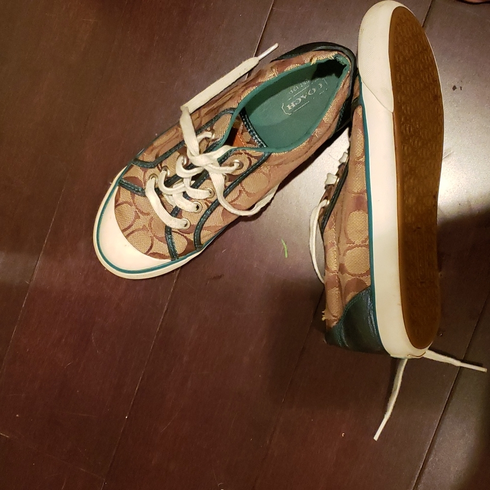 Ladies Coach Sneakers - Picture 4 of 13